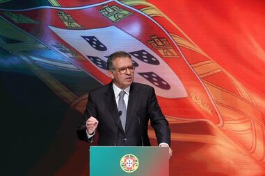 UGT pede a Seguro que defenda a "dignidade de quem trabalha