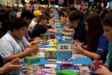 Campeonato Internacional Pokémon da Europa 2026 reúne milhares de jogadores em Londres