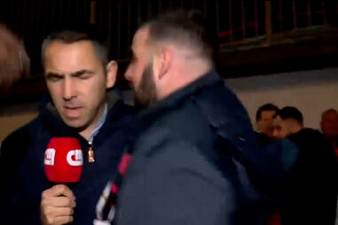 Jornalista da CMTV é alvo de insultos por parte de adeptos do Benfica