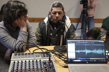 Coordenador da Rádio Aurora critica falta de apoios e modelo assente na medicalização