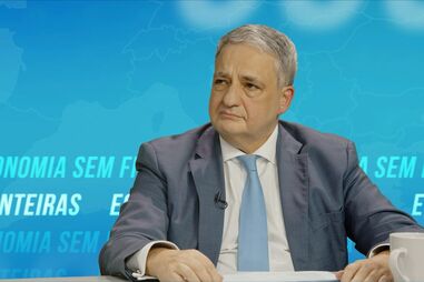 Paulo Macedo sublinha que a presença internacional do banco exige uma gestão rigorosa do portefólio e equilíbrio com as regras do BCE