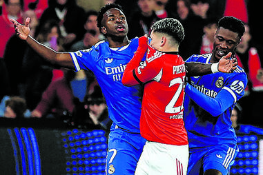 Prestianni e Vinícius Júnior