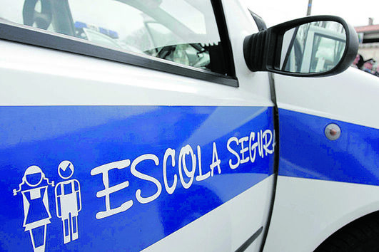 Equipas da Escola Segura vão investigar o caso