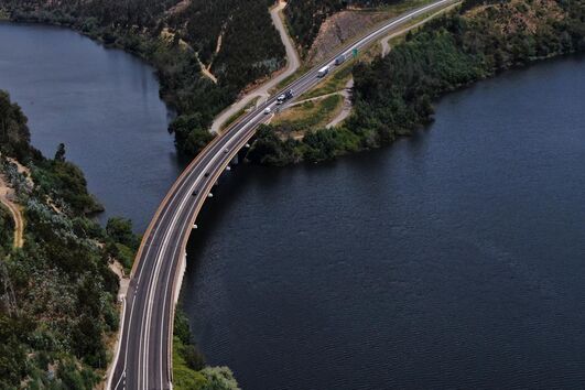Barragem da Aguieira no Mondego com descargas acima dos 900 m3/s nas últimas 12 horas