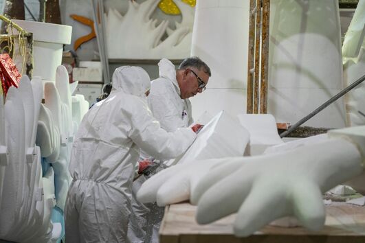 Trabalho voluntário dá corpo ao Carnaval de Sines