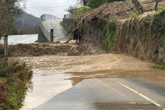 Deslocados por deslizamentos de terras em Ponte da Barca sem data para voltar a casa