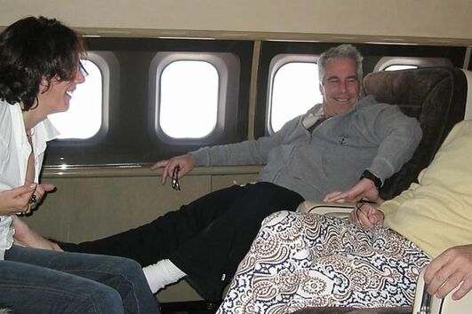 Epstein, Naomi e as irmãs Hadid ligadas a caso de predador no mundo da moda