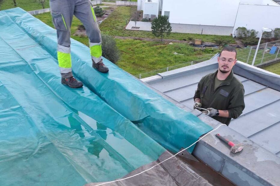 Força Aérea apoia socorro e remoção de escombros após danos