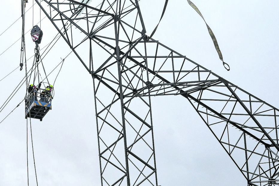 Para reduzir prejuízos, ministra do Ambiente e Energia defende enterramento das linhas elétricas
