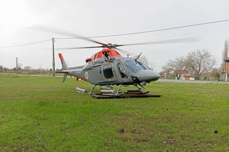 Força Aérea realizou esta quarta-feira um sobrevoo de reconhecimento da zona envolvente ao Rio Vouga, entre a Ria de Aveiro e a barragem de Ermida