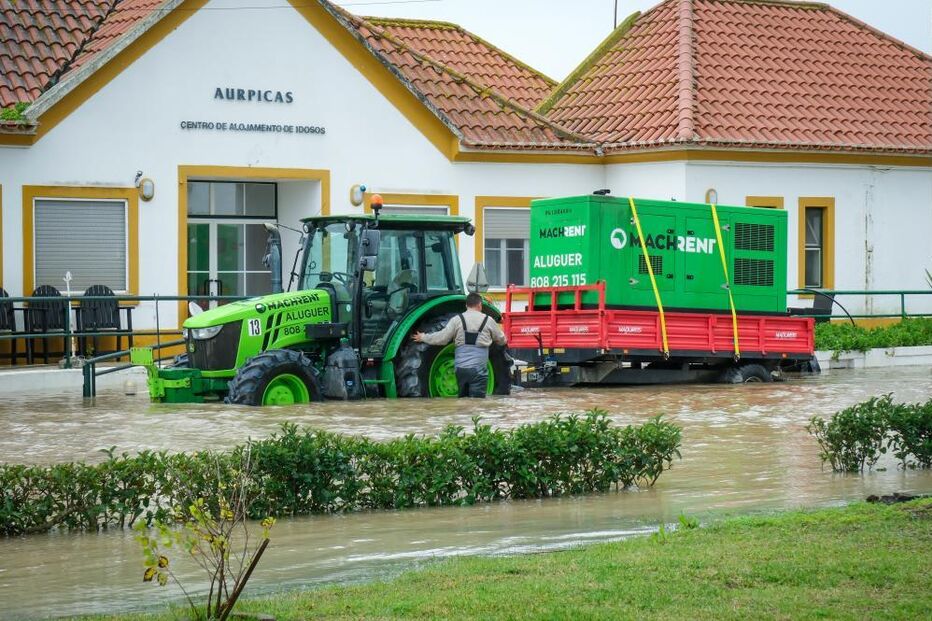 Cheias em centro de alojamento de idosos em Alcácer do Sal