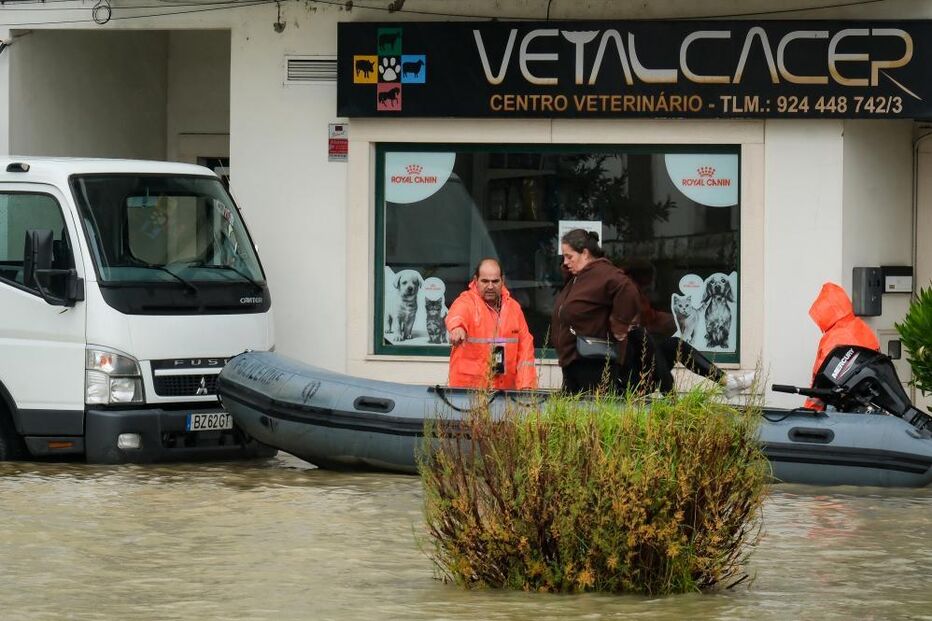 Cheias em Alcácer do Sal afetam negócios locais