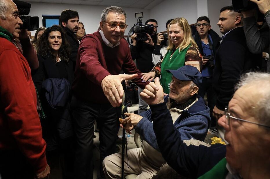 Seguro encontra reformados algarvios na Associação de Reformados, Pensionistas e Idosos (ARPI) de Faro