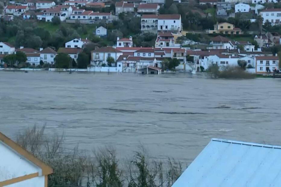 Cheias no Arripiado, Chamusca, após subida do rio Tejo