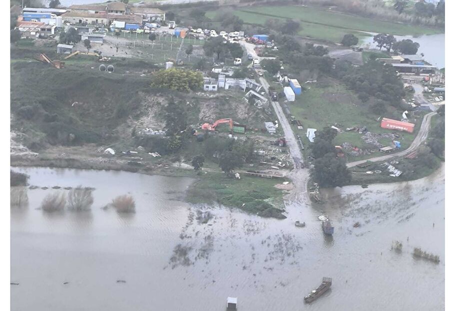 Cheias assolam região; Força Aérea acompanha de perto a situação