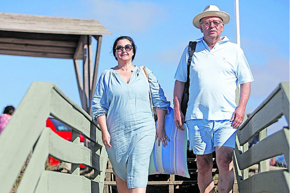 Passam férias em Porto Covo e vivem nas Caldas da Rainha