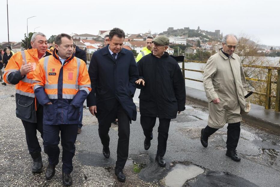 Presidente da Rrpública e primeiro-ministro acompanham crise dos diques do Mondego
