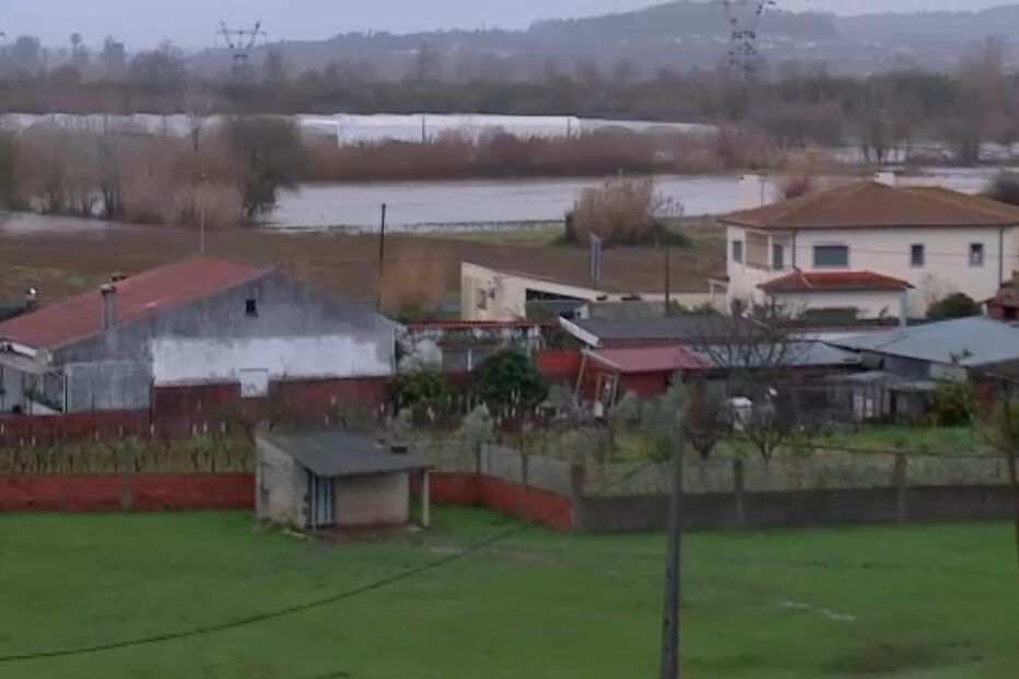 Dique do Mondego rompe em Coimbra. Há risco de colapso