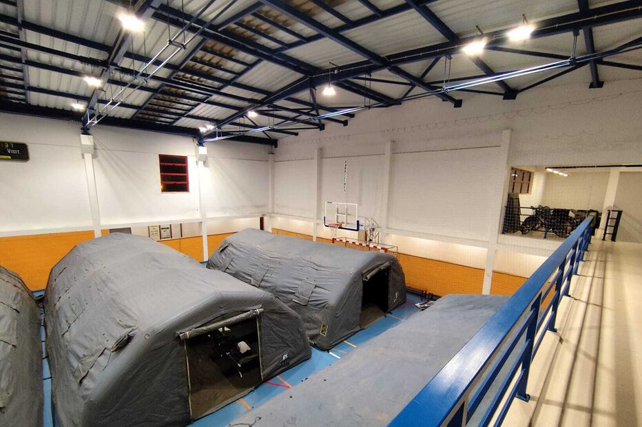 Está a ser montado um módulo de alojamento pelo Exército na escola de São Silvestre, em Coimbra