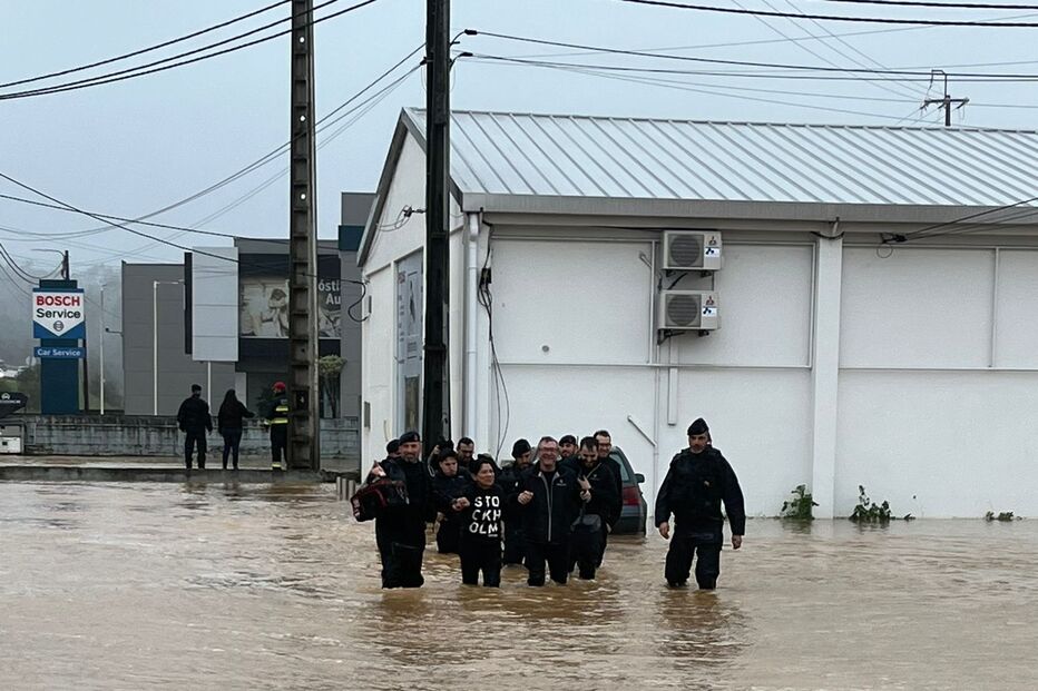Marinha e Autoridade Marítima Nacional mantêm meios para resgate em prontidão imediata_2.jpeg