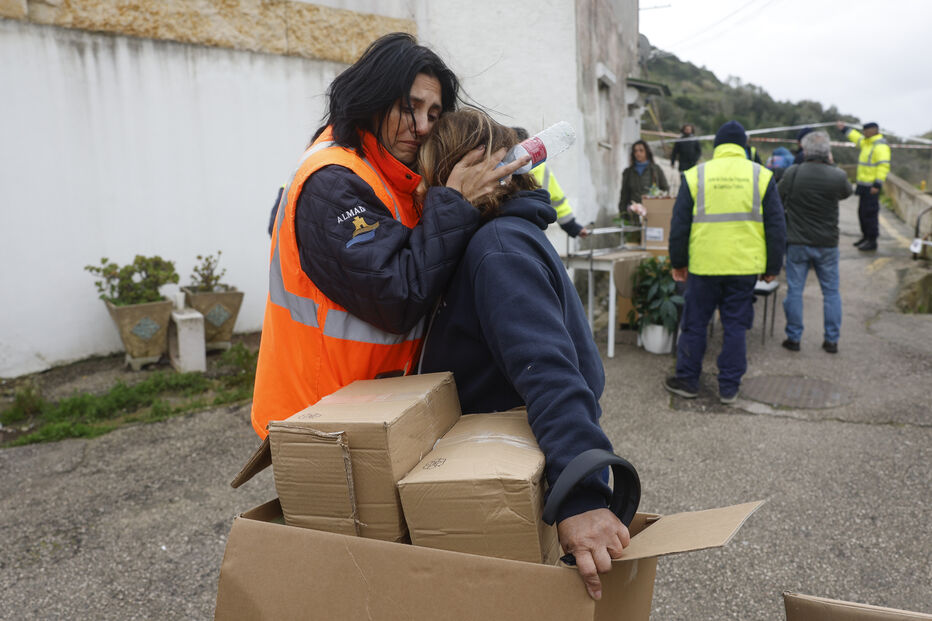 Porto Brandão: apoio a moradores após derrocadas e realojamento