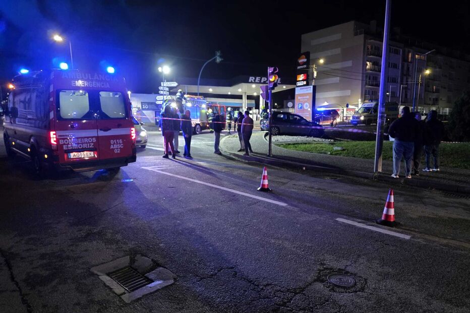 Cinco feridos em acidente entre dois carros em Ovar