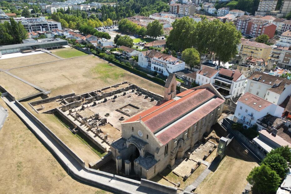 Mosteiro de Santa Clara-a-Velha em Coimbra