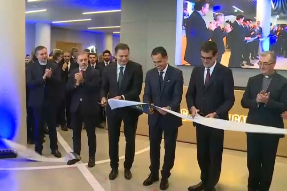 Governo paga 20 mil euros para ver a bola na residência oficial do primeiro-ministro