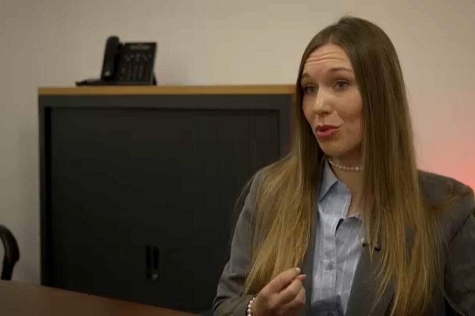 'Se a casa estiver cheia, isso vai colmatar o sentimento de vazio': Psicóloga explica o porquê da acumulação de lixo