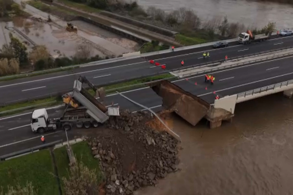 Concluídos os trabalhos de consolidação após abatimento da A1