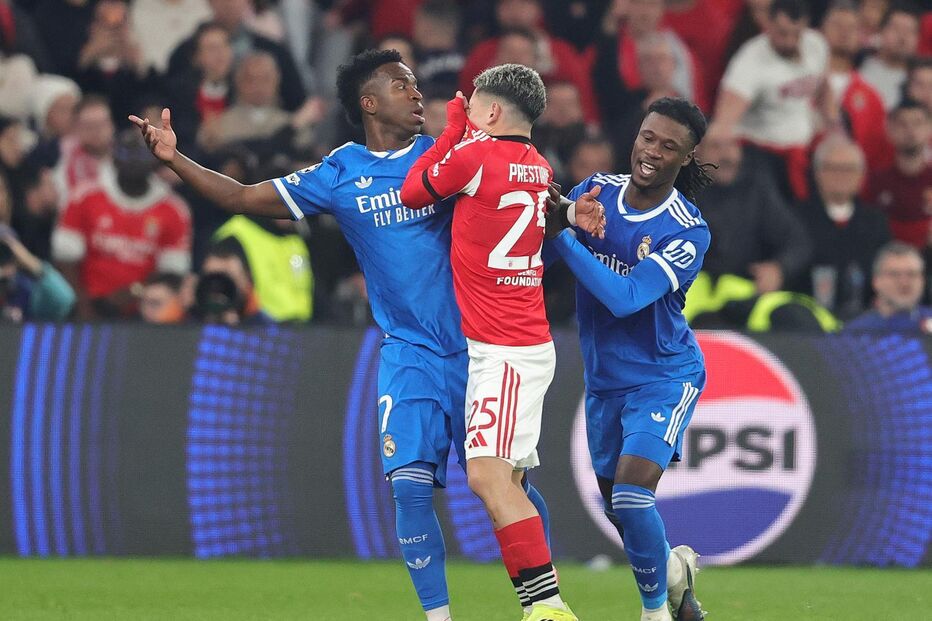 Inspetor da UEFA investiga alegados insultos racistas no jogo Benfica-Real Madrid