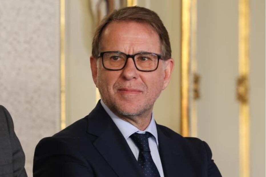 Luís Neves toma posse como ministro da Administração Interna