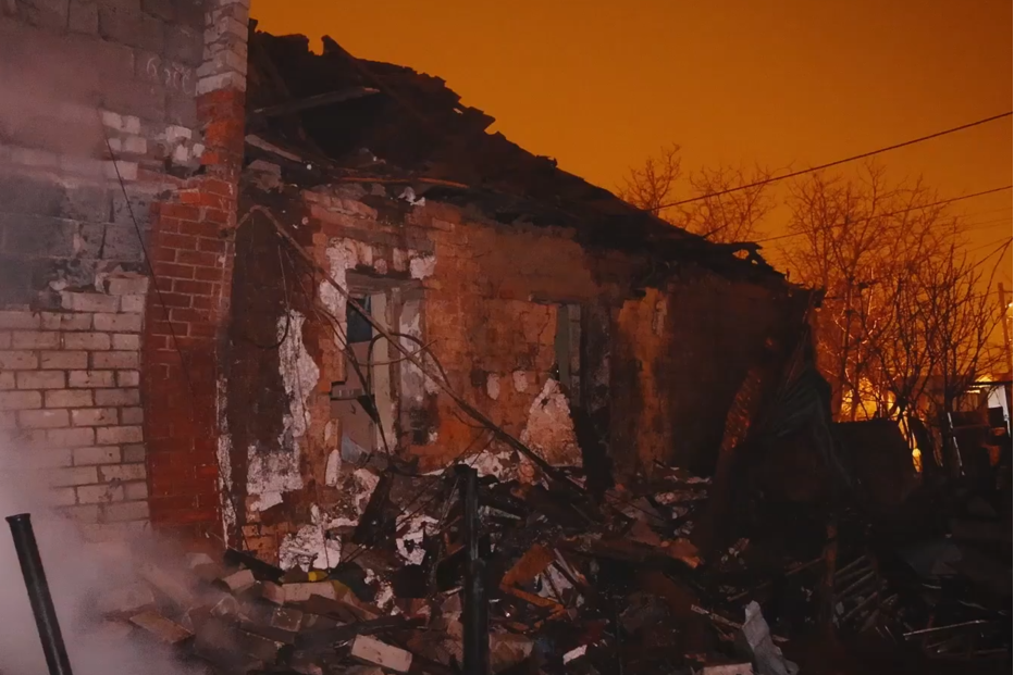 Zelensky acusa Rússia de ter lançado 420 drones durante a noite