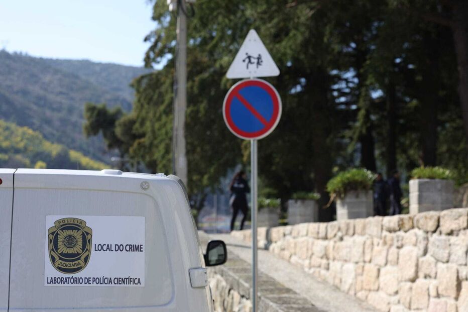 PJ investiga corpo encontrado perto da casa de Francisca Santos, em Tabuaço