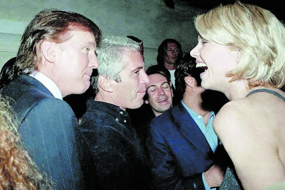 Donald Trump com Jeffrey Epstein numa festa 