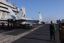 EUA divulgam imagens de caças e mísseis usados nos ataques contra o Irão