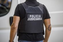 Operação da PJ e GNR 'caça' dois homens com 260 kg de cocaína