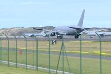 Governo propõe a portugueses no Catar viagem de autocarro até Riade