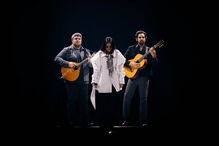 Sara Correia atua no Meo Arena com dois músicos