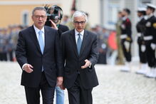 Da chegada pontual ao primeiro discurso como Presidente: as imagens da tomada de posse de António José Seguro 