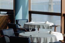 Restaurante português celebra segunda Estrela Michelin no Funchal, Madeira.
