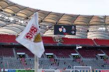 Estugarda 0 - 0 FC Porto | Arranca a partida na Alemanha