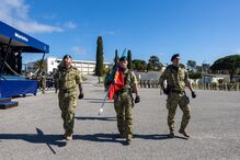 Militares da Marinha Portuguesa em parada