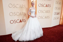 Noite de glamour: veja os ‘looks’ que já passaram pela passadeira vermelha da 98.ª edição dos Óscares  