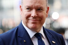 Alberto do Mónaco enfrenta alegações num novo livro sobre um casamento de fachada