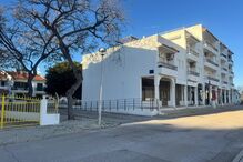 Reformado do Exército atinge jovem com tiro na anca