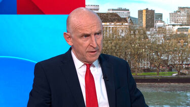 Aviões de guerra britânicos preparados para intercetar mísseis e drones iranianos