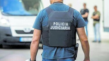 Mãe deixa companheiro abusar sexualmente das filhas adolescentes. Casal detido em Montemor-o-Novo