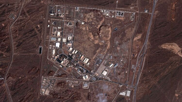 Imagens de satélite mostram instalação nuclear iraniana atingida por ataque dos EUA e Israel