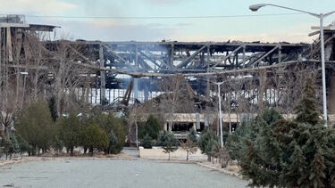 Ataque israelita destrói pavilhão desportivo no Irão  